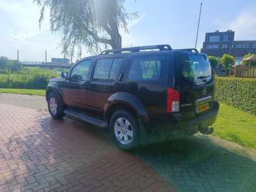 Pathfinder 4.0 V6 LE Premium IT