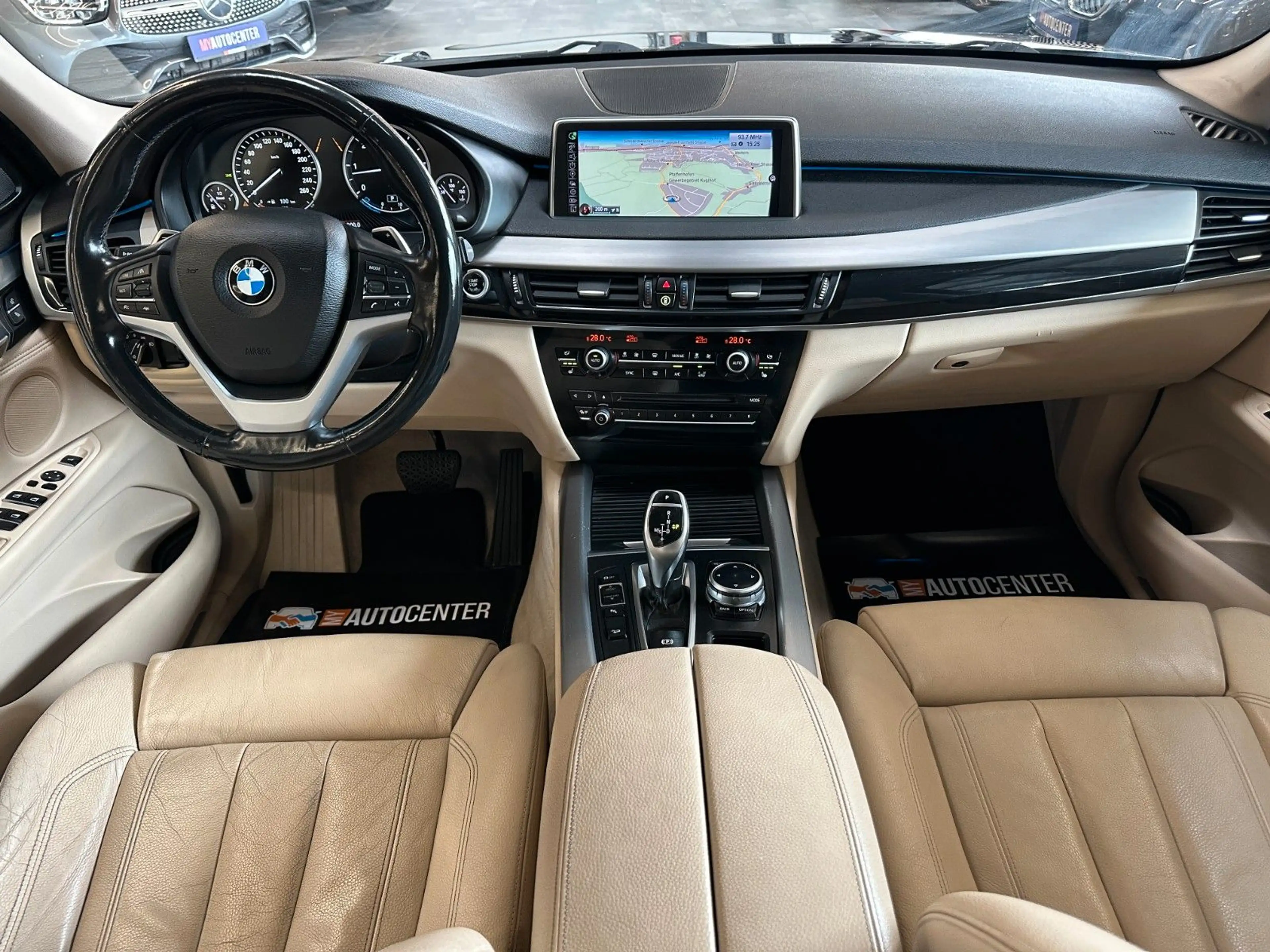 BMW X5 xDrive 30 d *Nightvision*AHK*LED* — photo 7