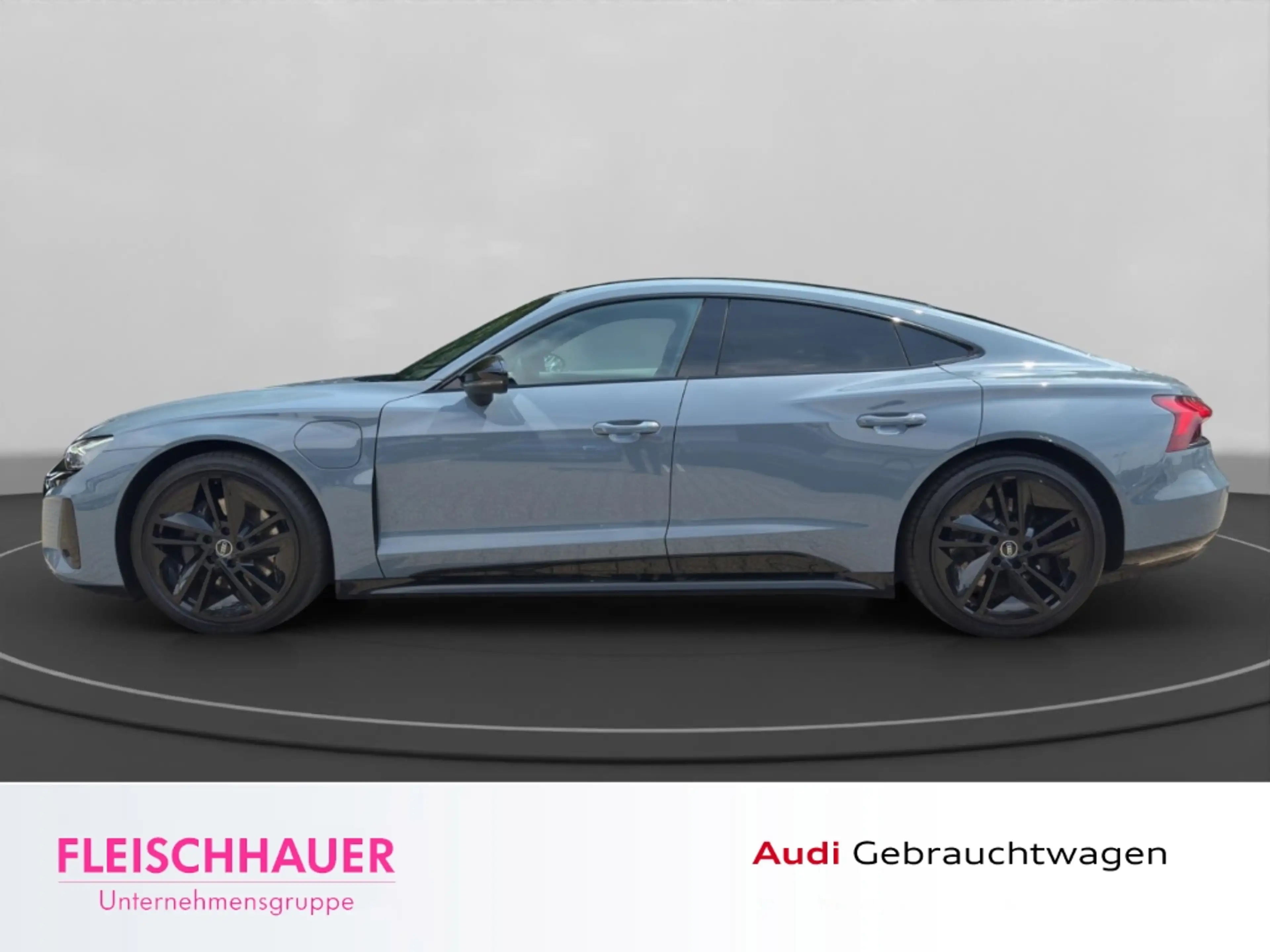 Audi e-tron GT quattro Luftfederung  Panorama Navi Leder Matrix B — photo 3
