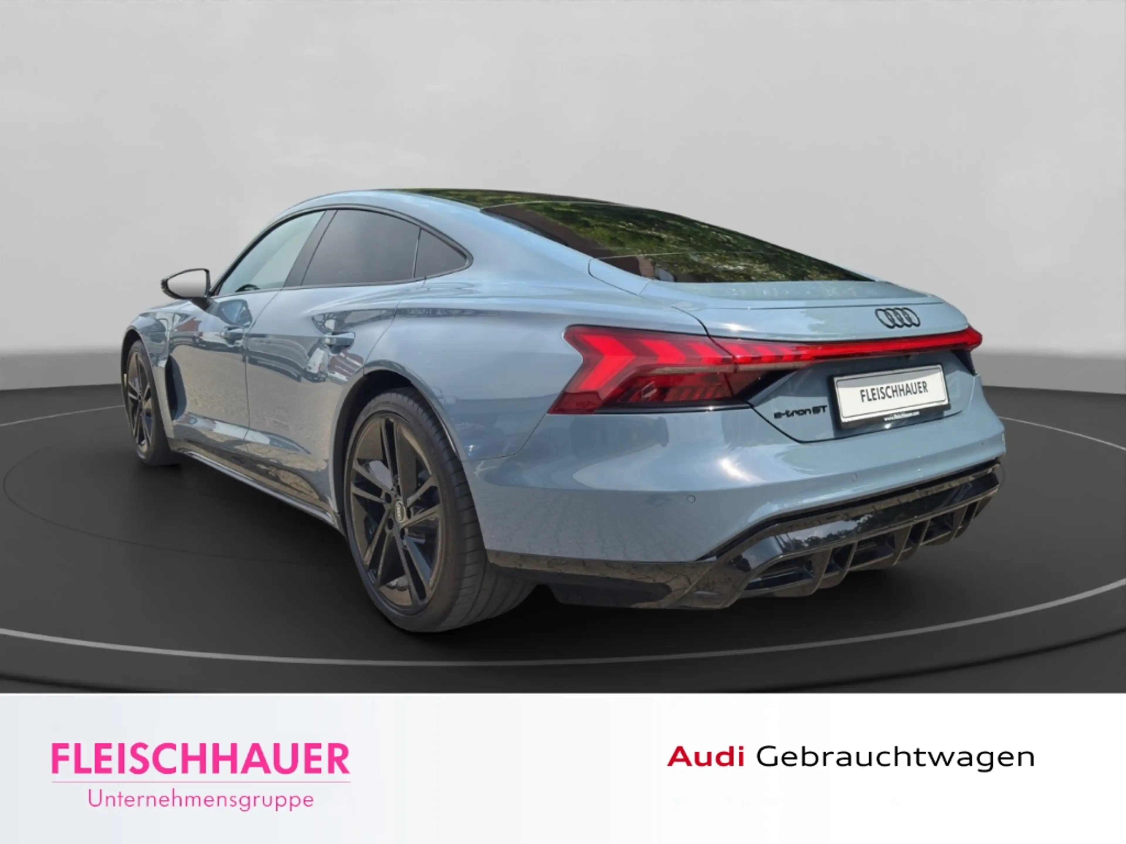 Audi e-tron GT quattro Luftfederung  Panorama Navi Leder Matrix B — photo 6