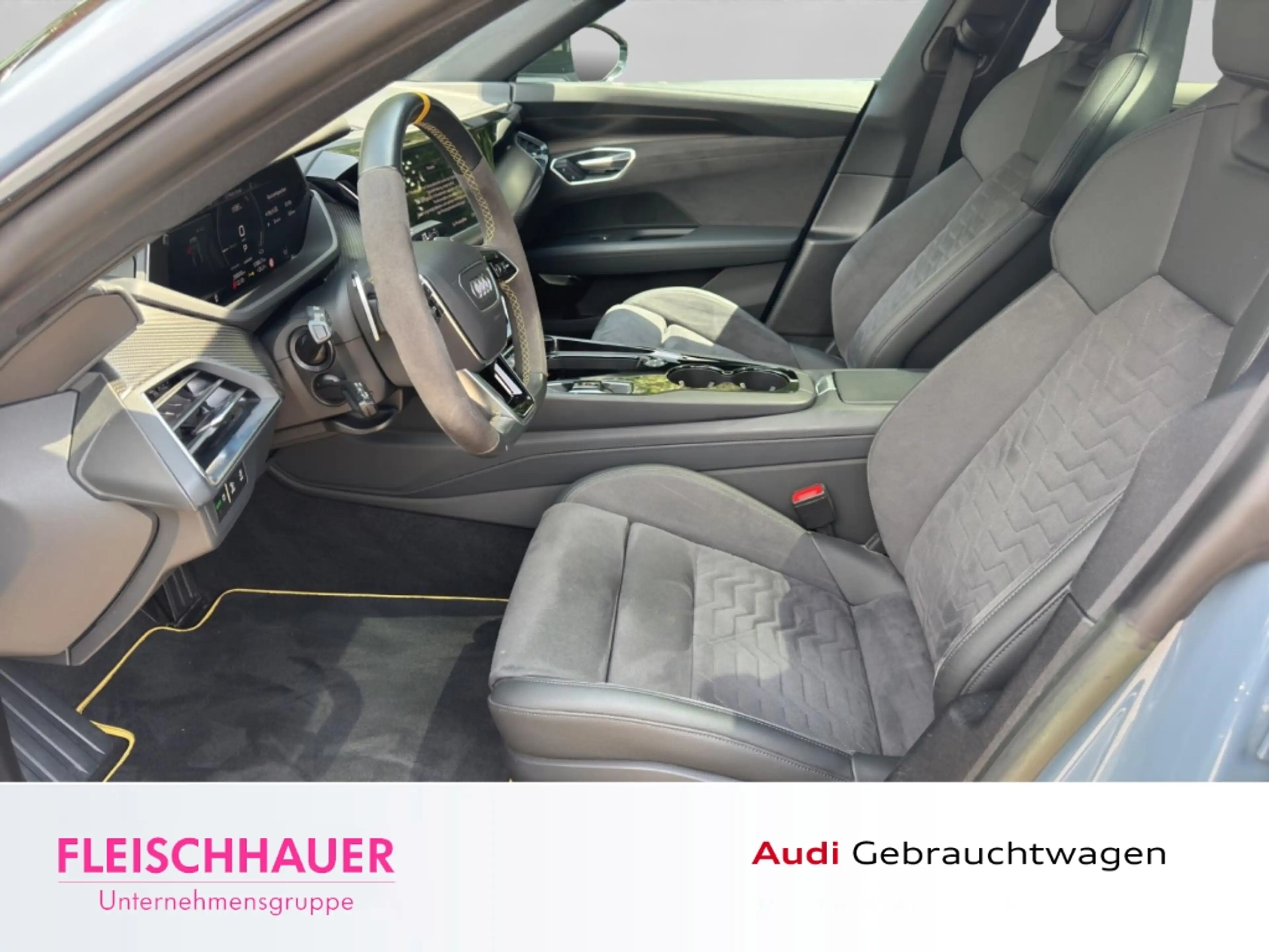 Audi e-tron GT quattro Luftfederung  Panorama Navi Leder Matrix B — photo 8