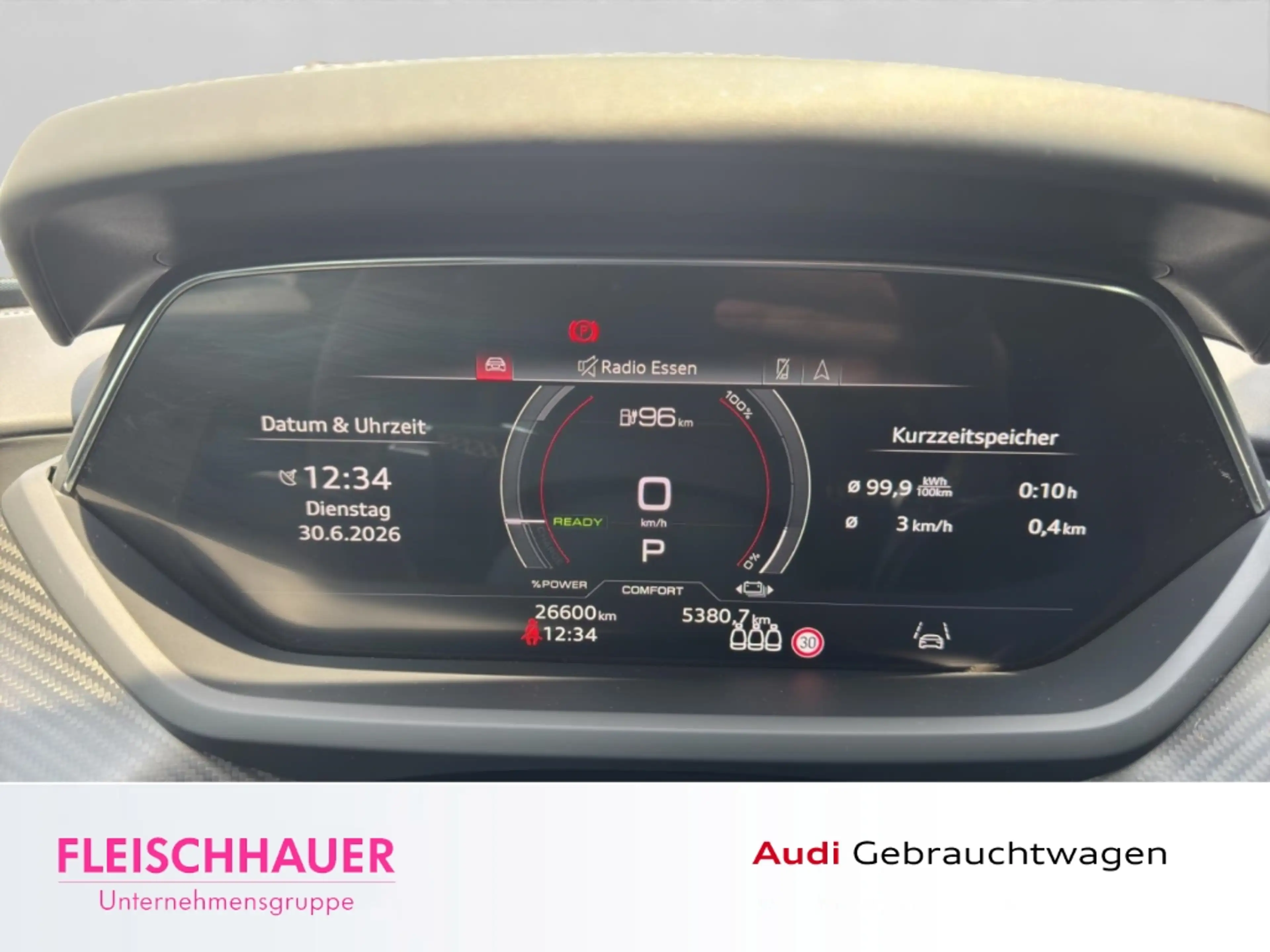 Audi e-tron GT quattro Luftfederung  Panorama Navi Leder Matrix B — photo 11