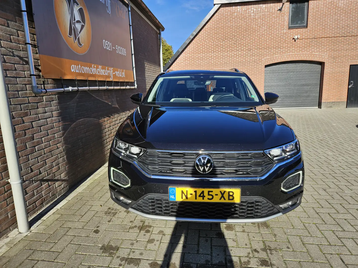 Volkswagen T-Roc 1.5 TSI Sport Schwarz - 2