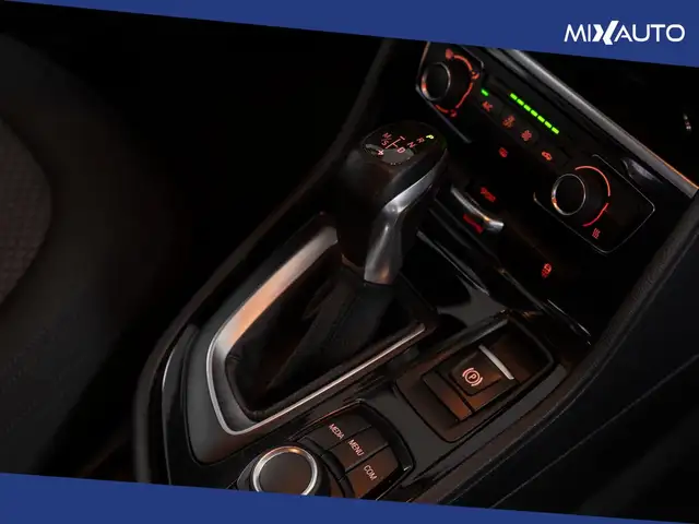 BMW 2 Series view 12