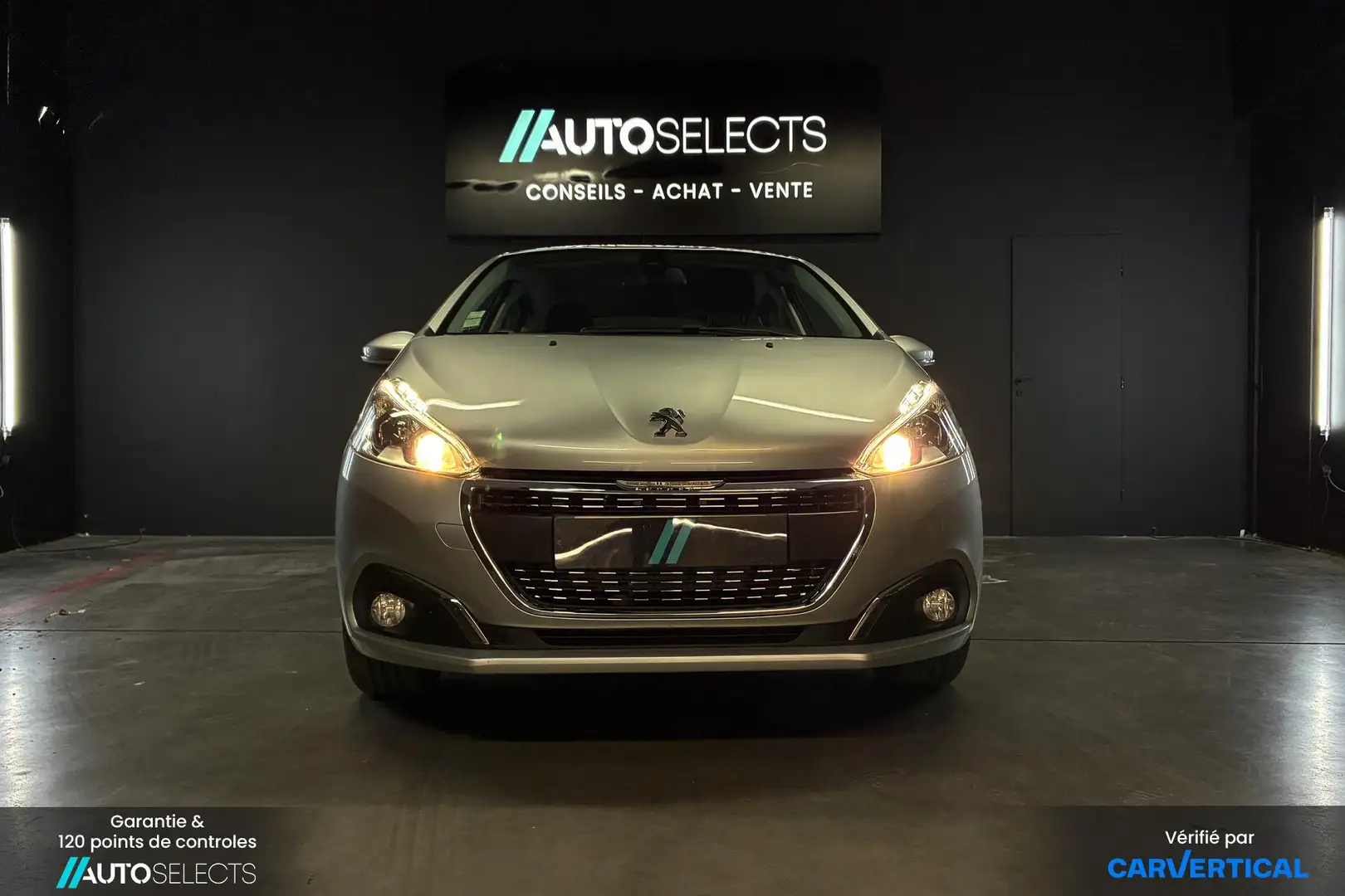 Peugeot 208 Signature | 1,2 Puretech 82cv | Distribution neuve Gris - 2