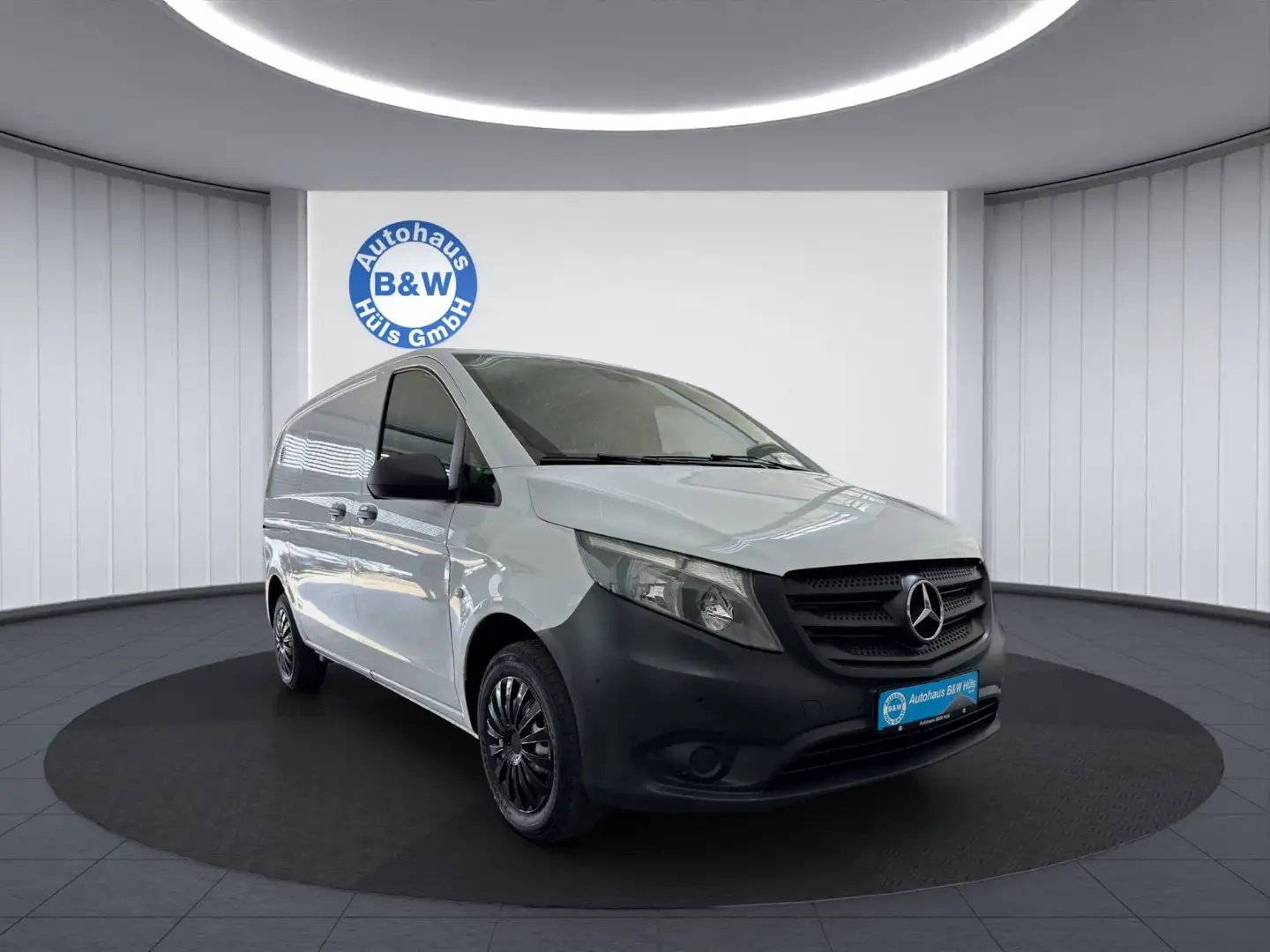 Mercedes-Benz Vito Kasten  CDI/BT RWD -LEDER*TEMPOMAT Weiß - 1
