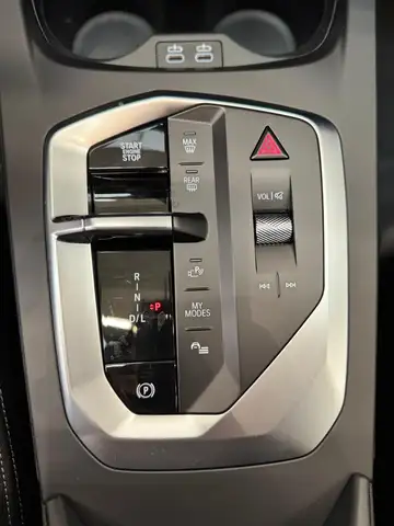 BMW 1 Series view 10