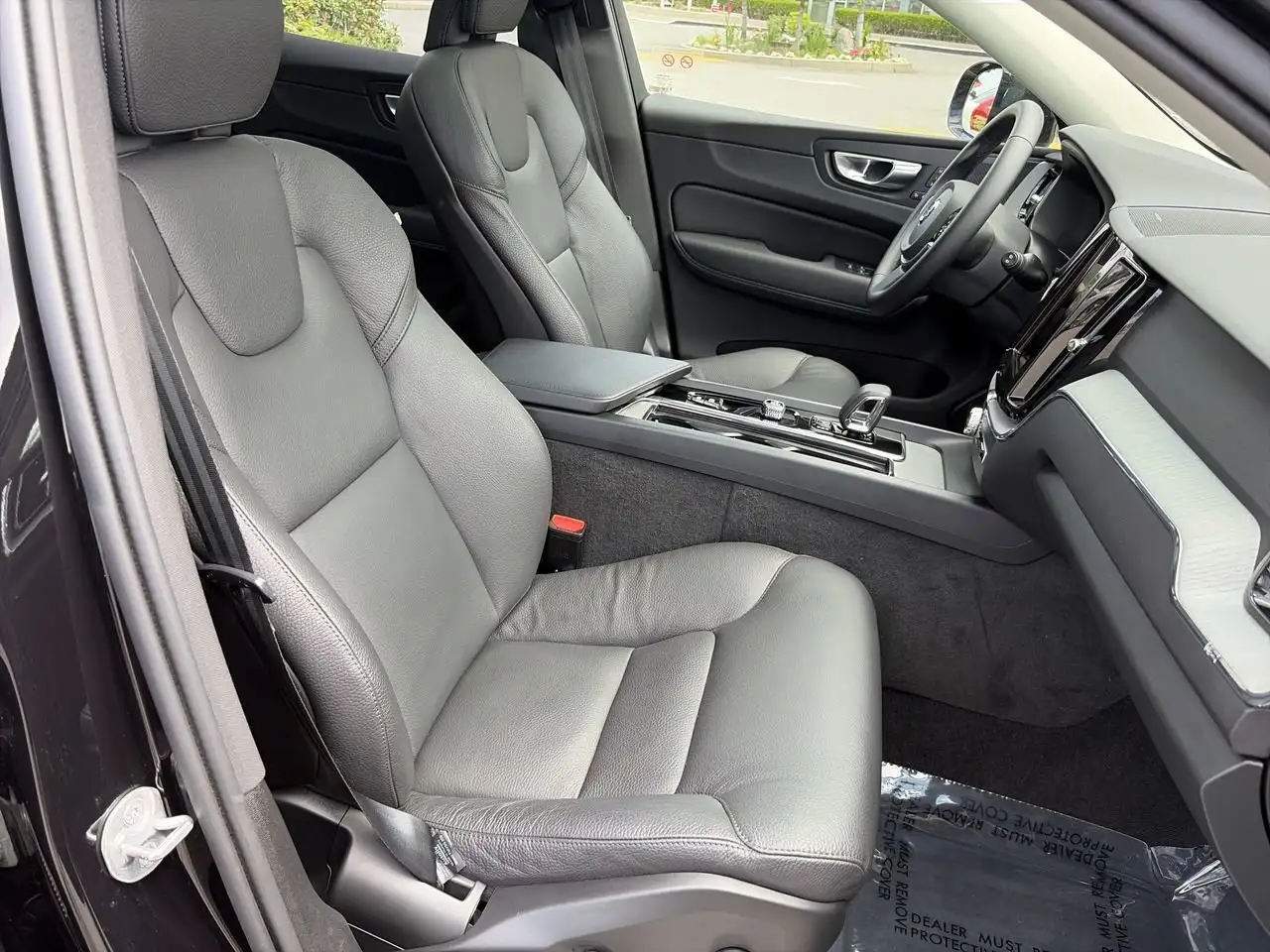 Volvo XC60 снимка Volvo XC60