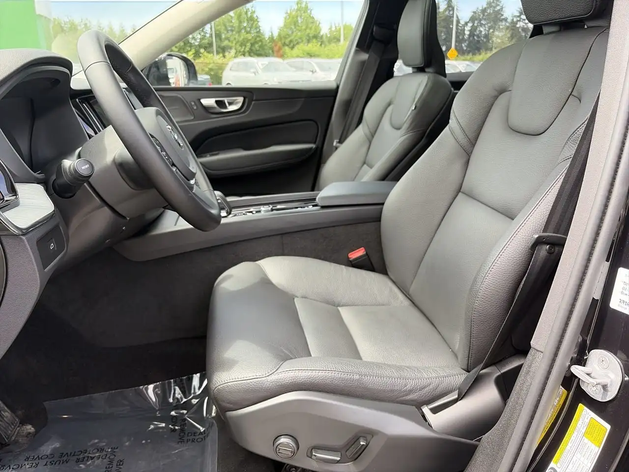 Volvo XC60 снимка Volvo XC60