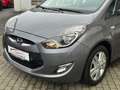 Hyundai iX20 1.6 *SHZ*PDC*TÜV NEU*SCHECKHEFT*6-GANG Grau - thumbnail 3