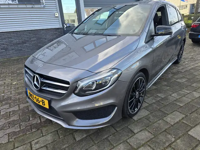 Mercedes-Benz B 250 AMG UITVOERING