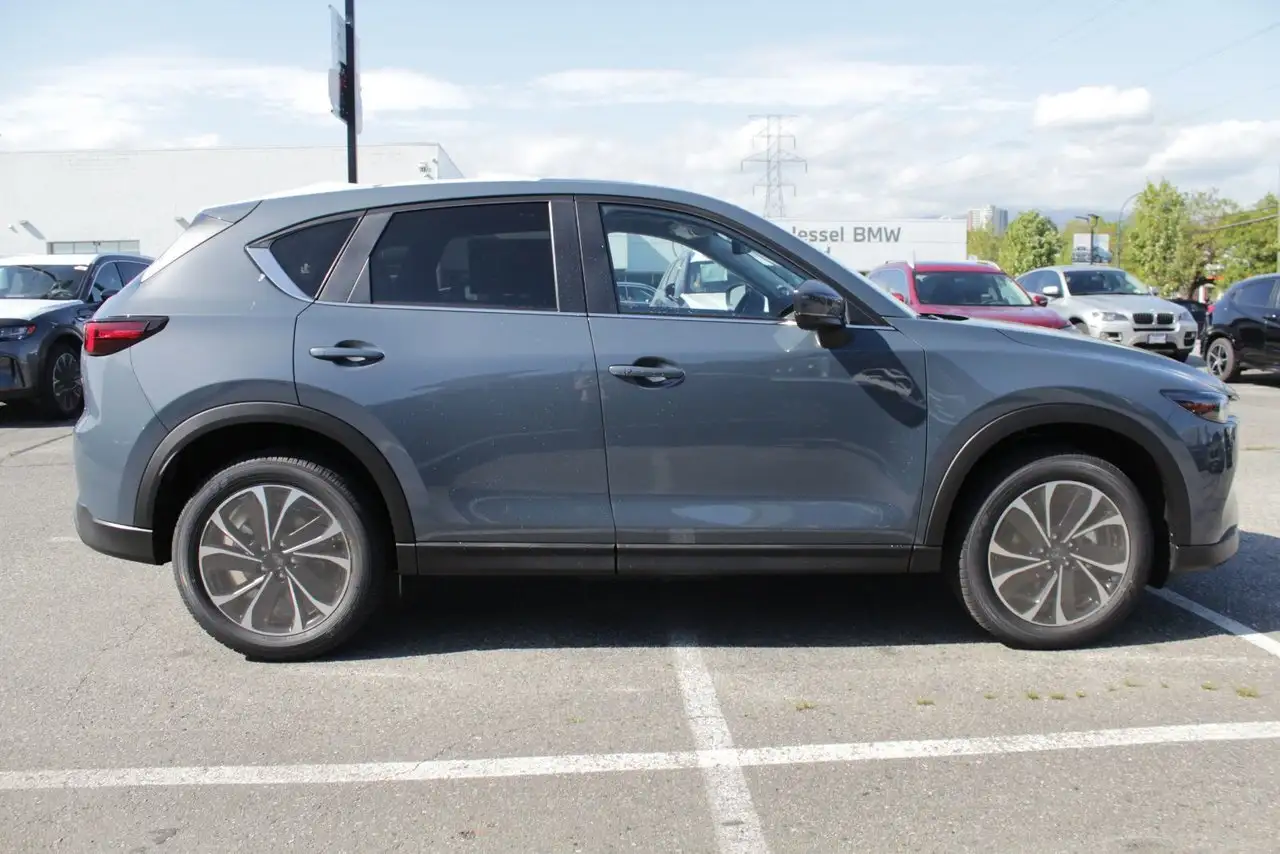 Mazda CX-5 photo Mazda CX-5