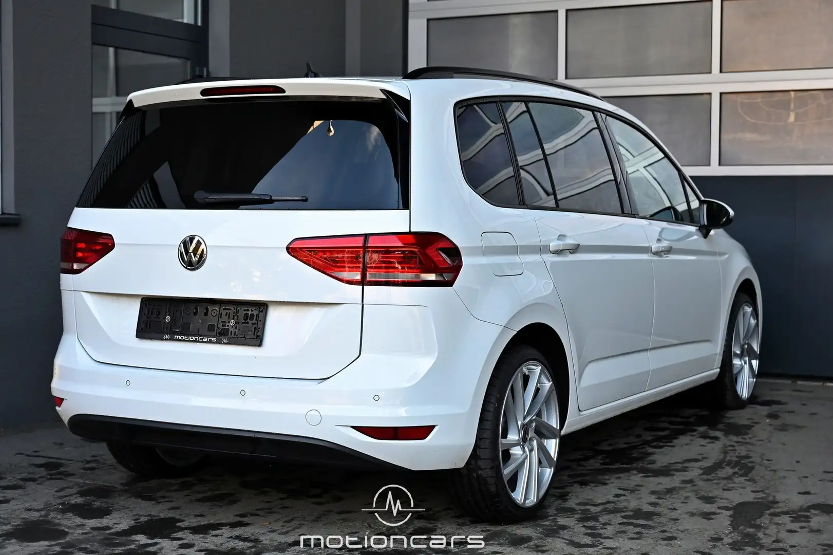Volkswagen Touran 1.6 TDI BMT/Start-Stopp Comfortline  Pickerl NEU Weiß - 2