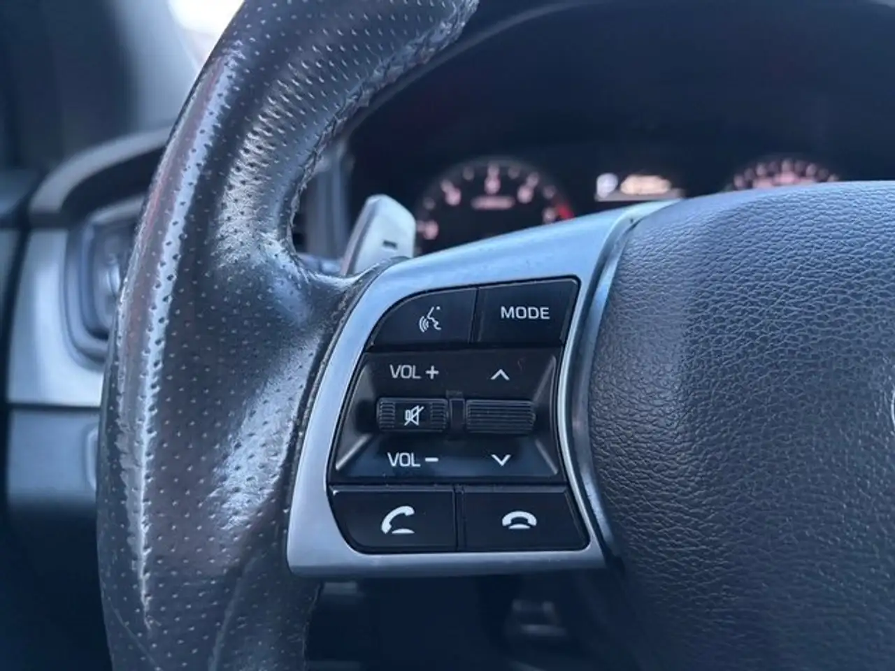 Hyundai SONATA снимка Hyundai SONATA