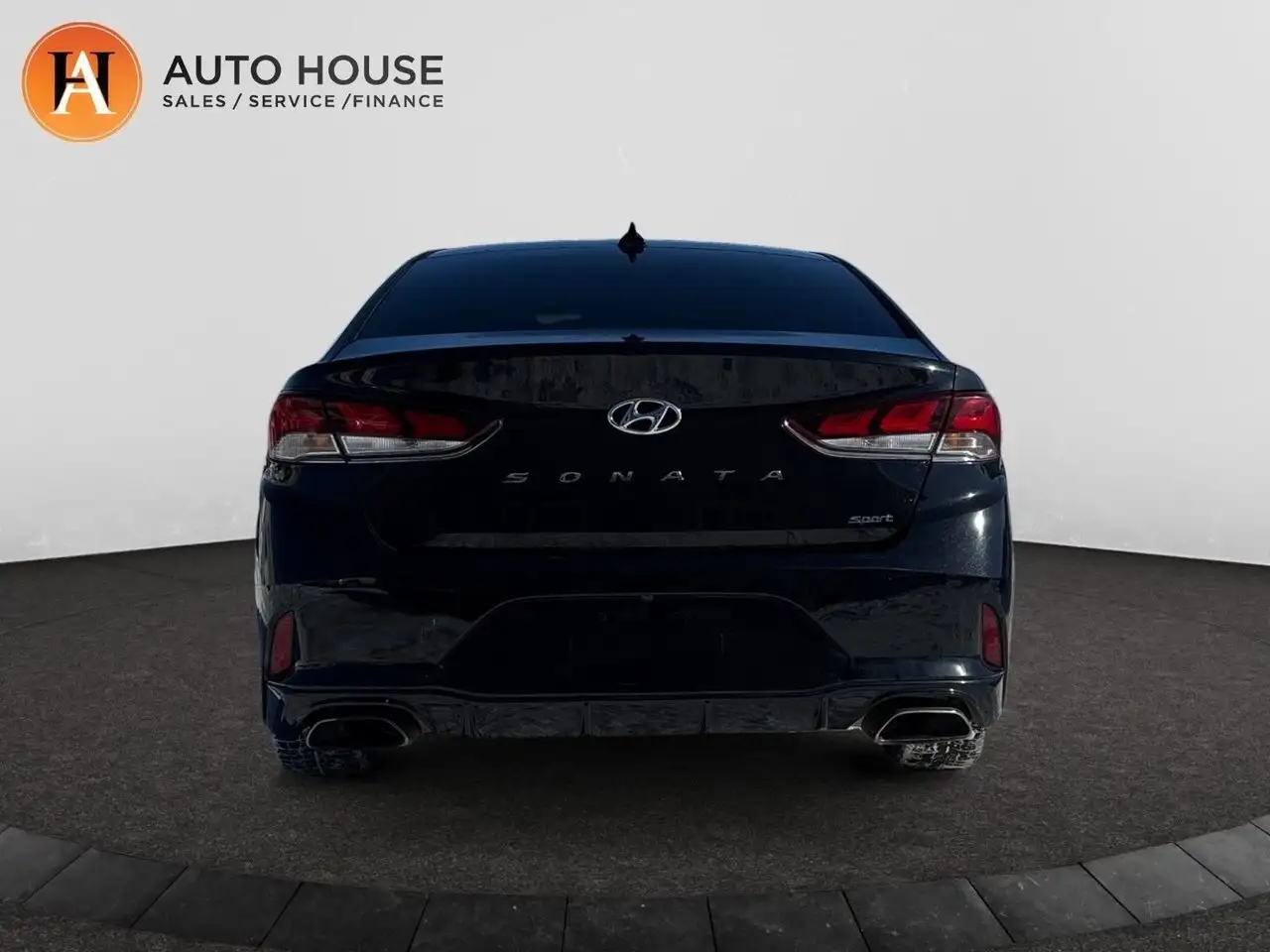 Hyundai SONATA снимка Hyundai SONATA