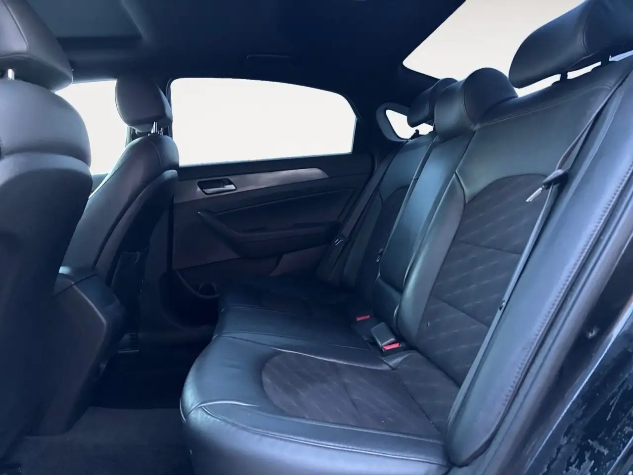 Hyundai SONATA снимка Hyundai SONATA