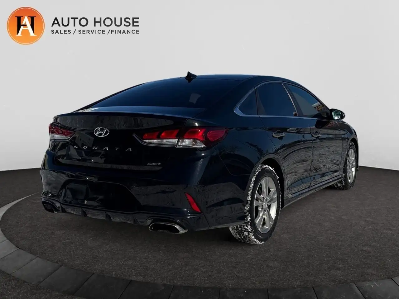 Hyundai SONATA снимка Hyundai SONATA