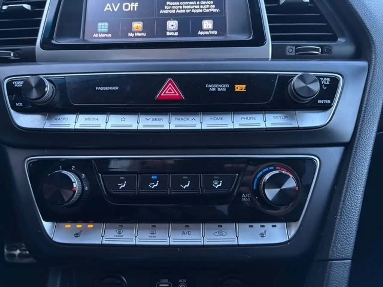 Hyundai SONATA снимка Hyundai SONATA
