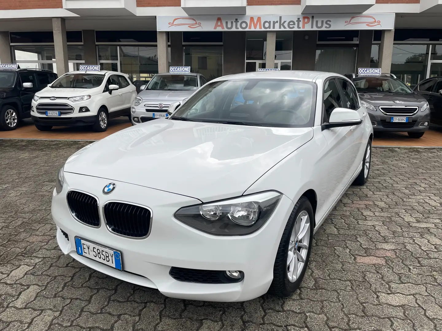 BMW 116 116d 5p Dynamics Urban Blanc - 1