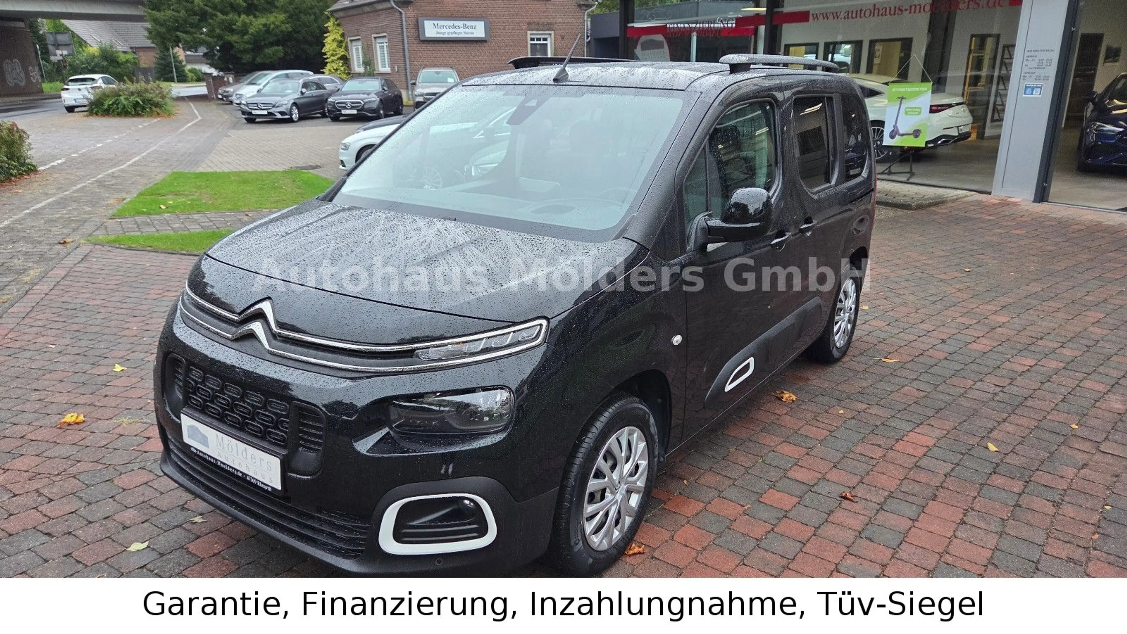 Citroen Berlingo 1,2 Shine *Garantie*Navi*219€ mtl.
