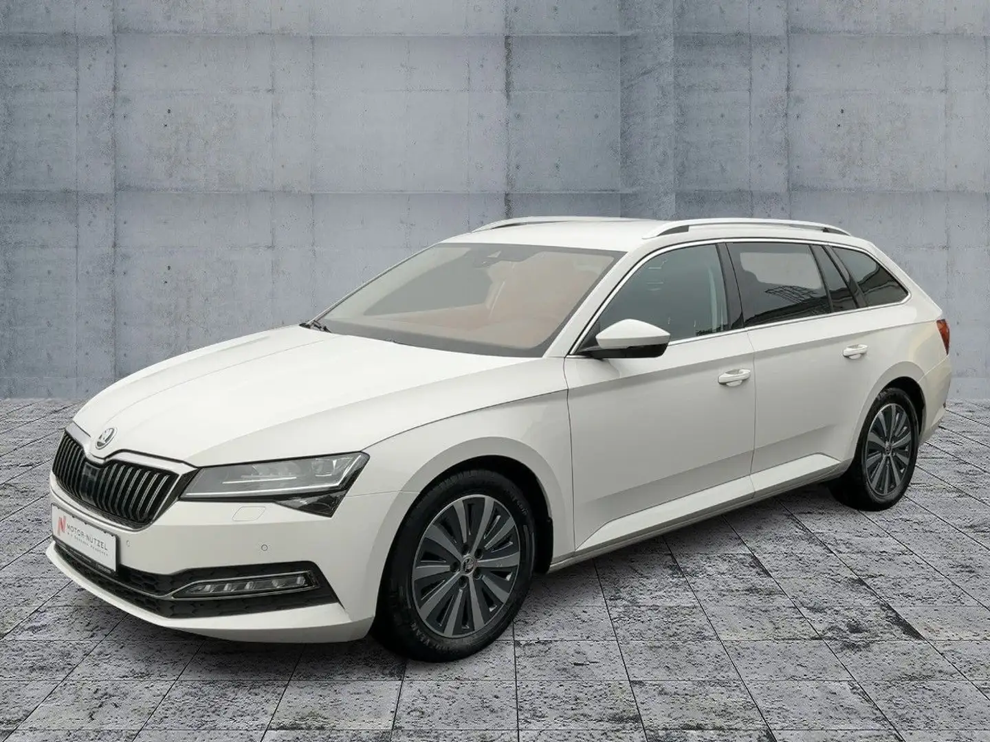 Skoda Superb Combi 2.0TDI STYLE MATRIX+NAV+ACC+DCC+AHK Blanc - 2