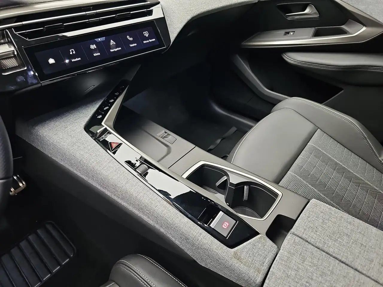 Peugeot 5008 2026 — фото 13