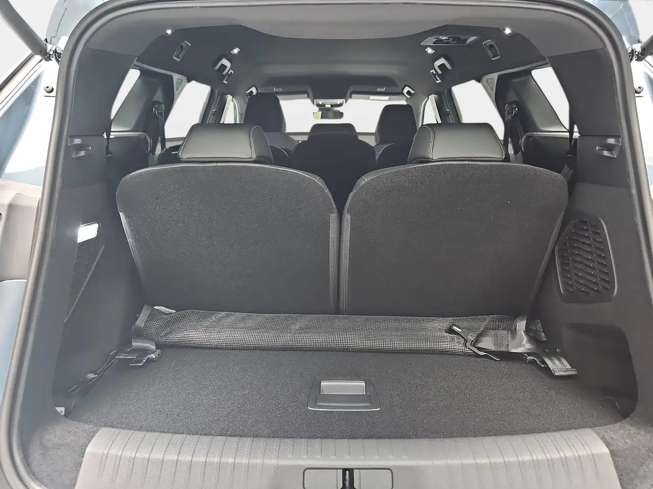 Peugeot 5008 2026 — фото 15