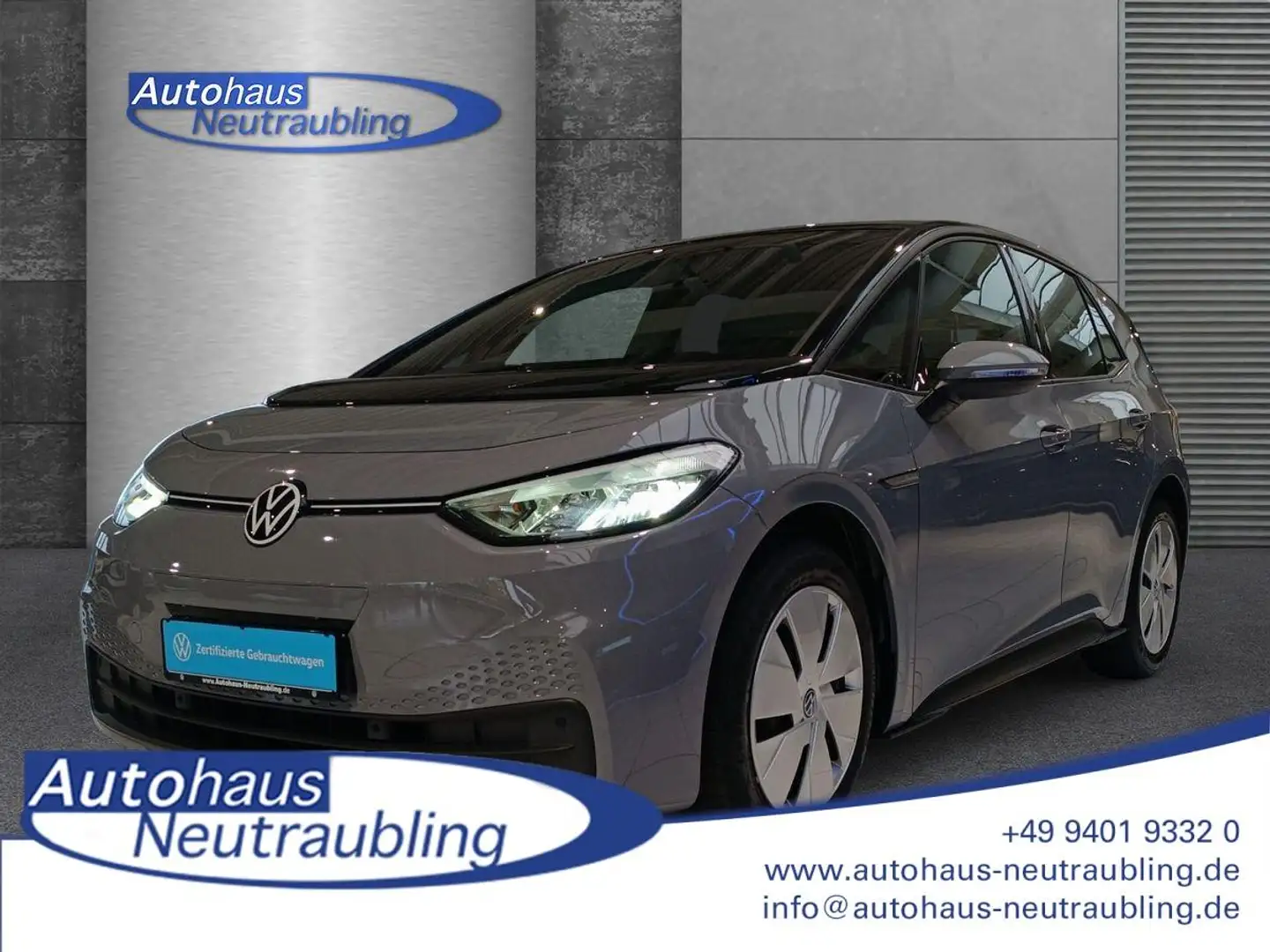 Volkswagen ID.3 45 KWh "PURE PERFORMANCE" 150 PS DSG+NAVI+PDC+ Gris - 1
