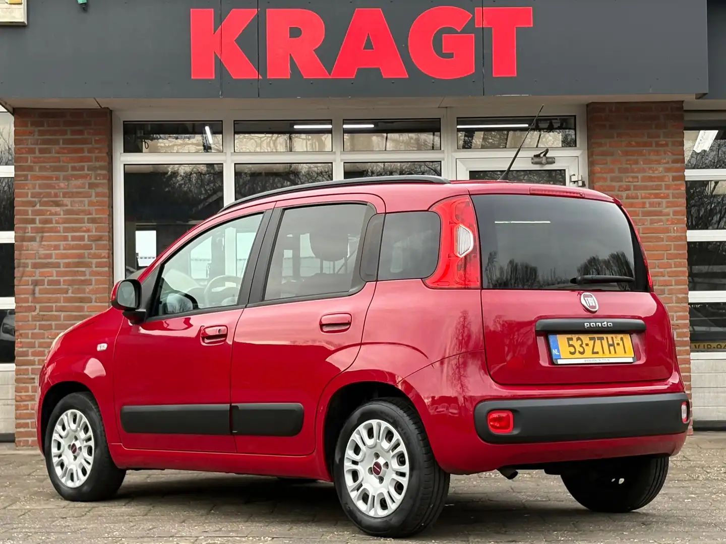Fiat Panda Lounge 0.9 TwinAir 65 pk - Airco - hoge instap - z Rot - 2