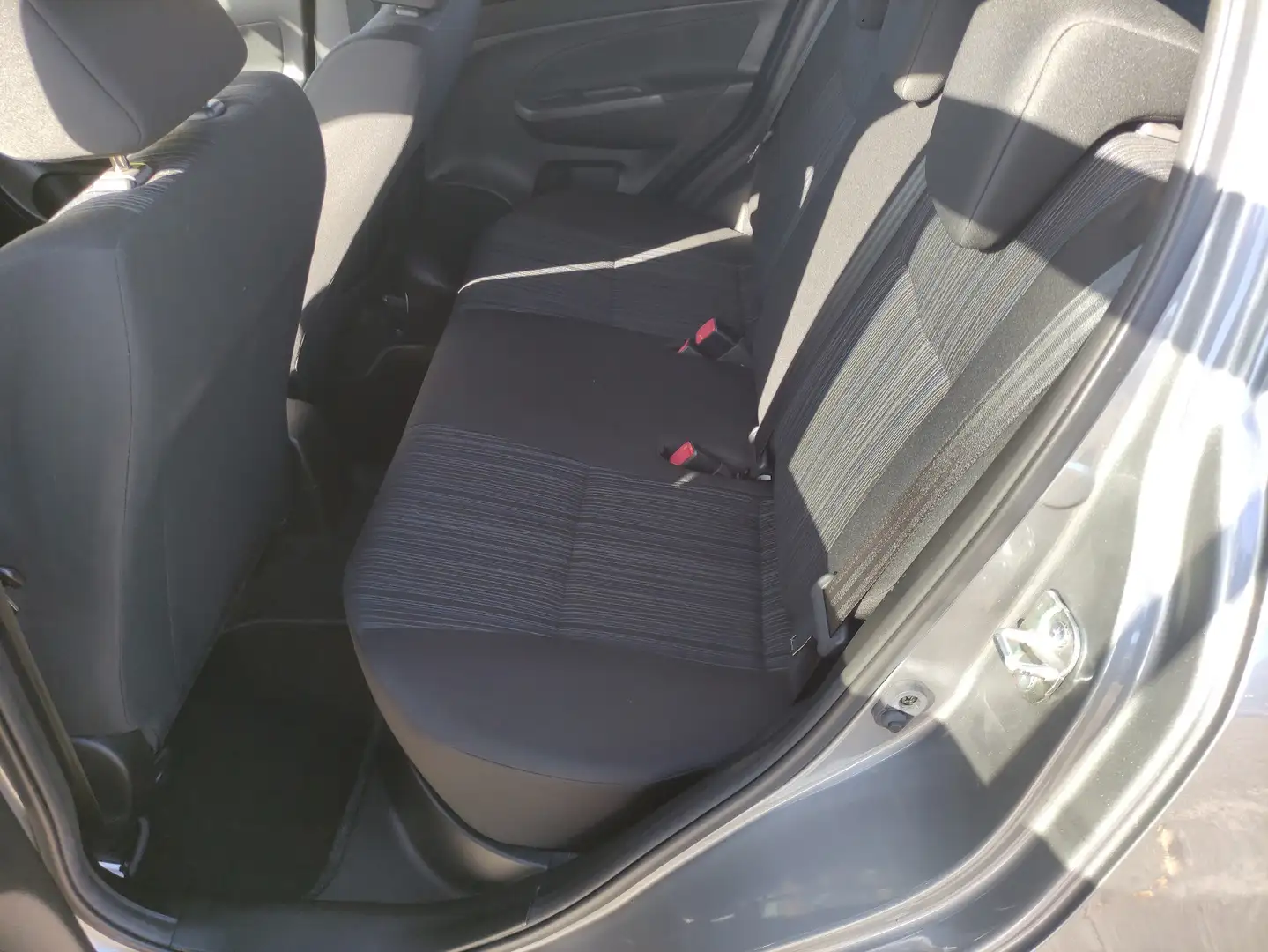 Suzuki Swift Swift 1.2 Comfort Grau - 2