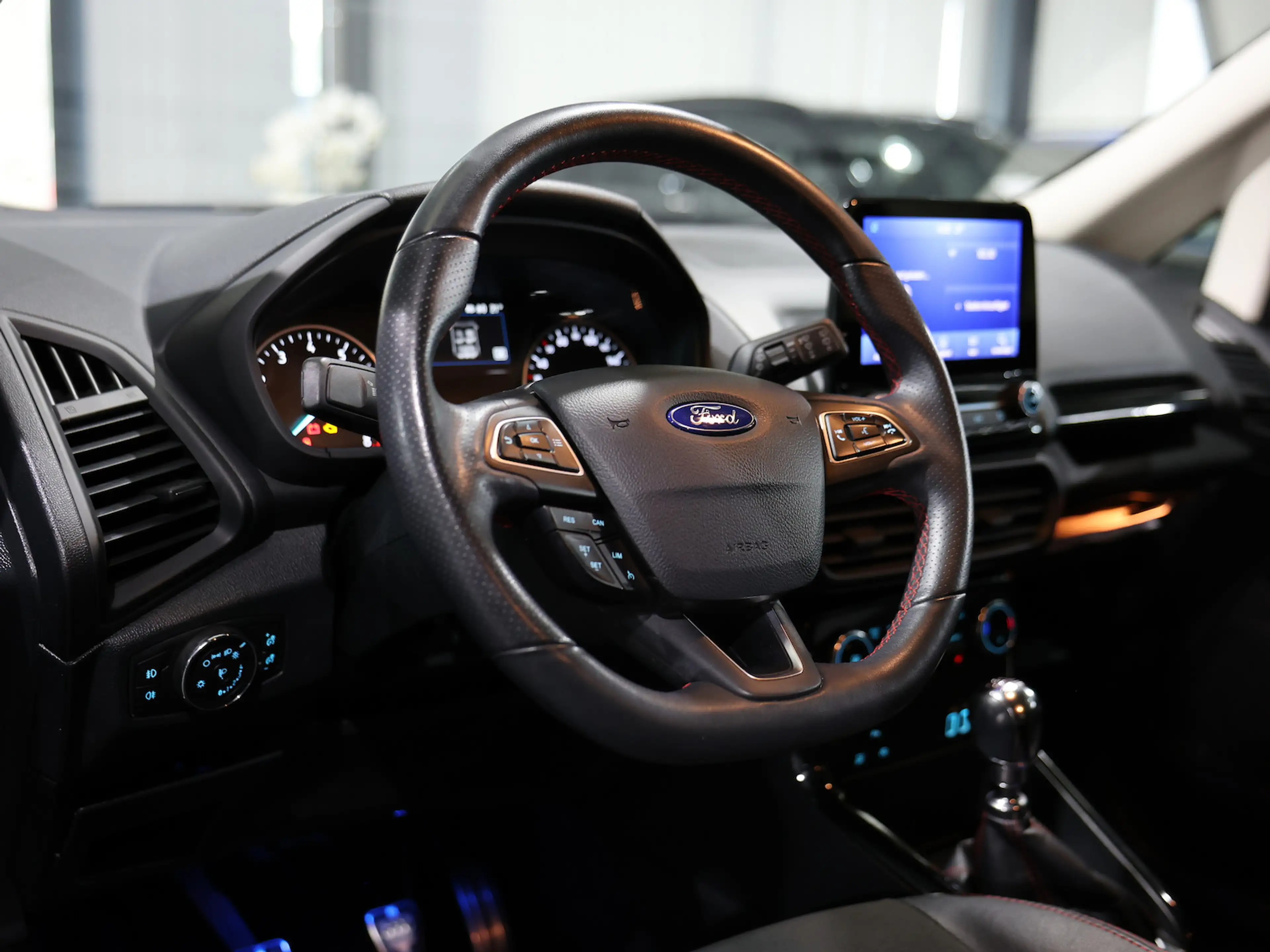 Ford EcoSport 1.0 EB ST-LINE SPORT LEDER, NAVI+KAMERA — photo 14