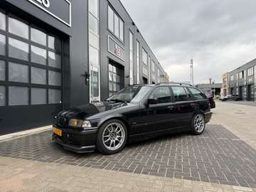 328i touring Exclusiv Edition