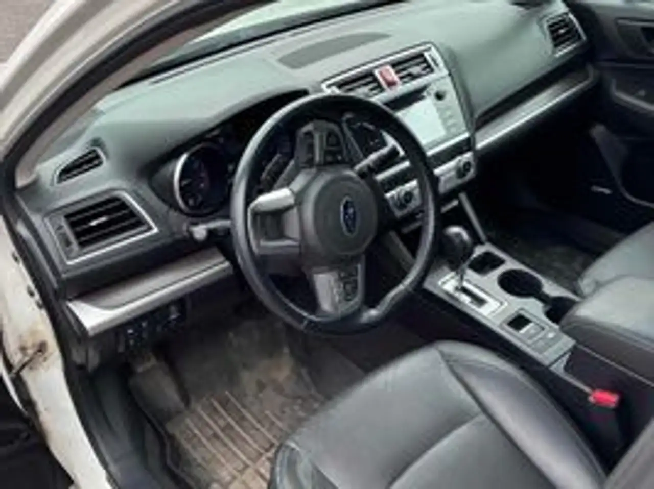 Subaru Legacy fotografie Subaru Legacy