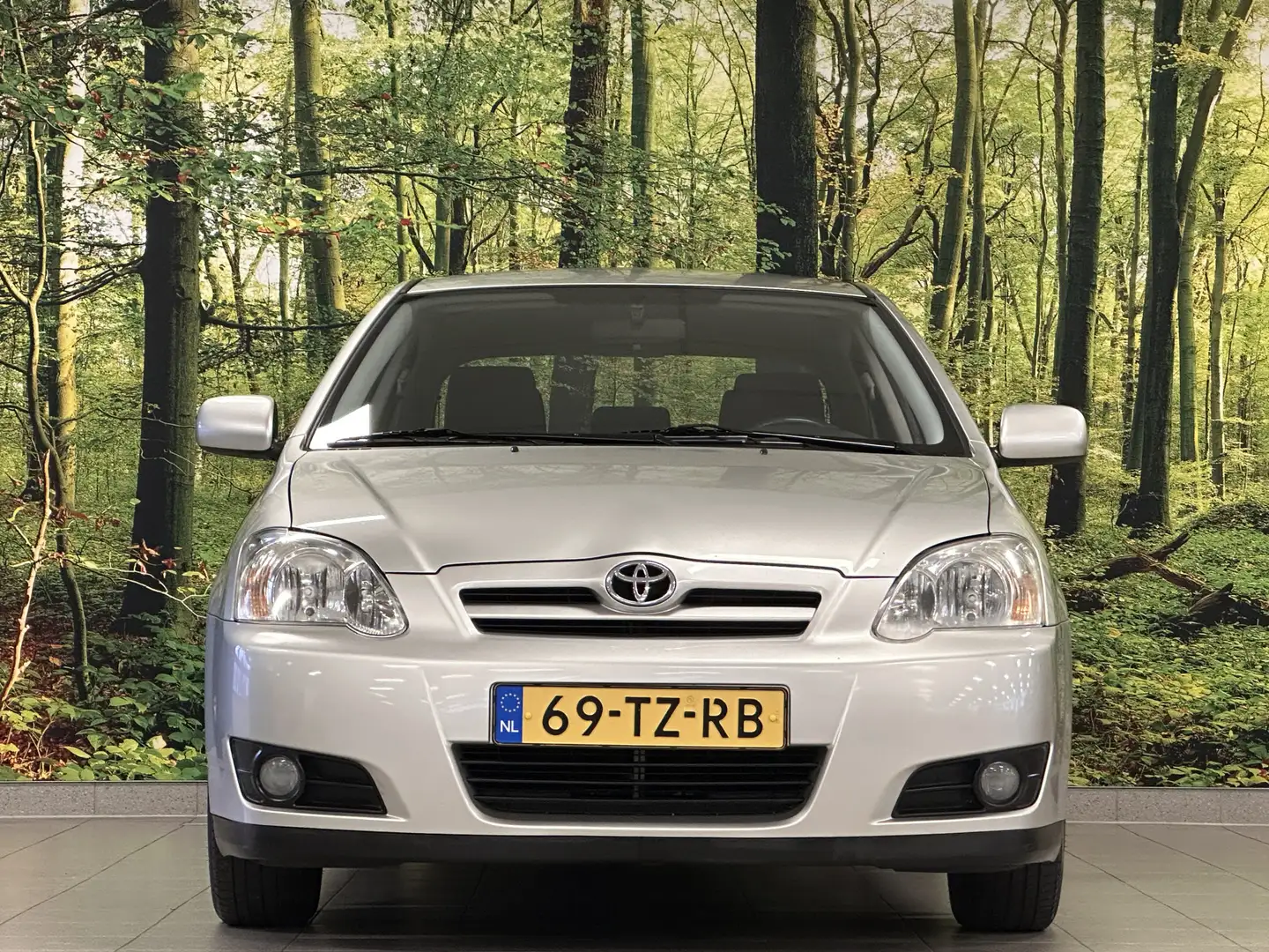 Toyota Corolla 1.6 VVT-i Anniversary | 2e Eigenaar | Cruise Contr Grijs - 2