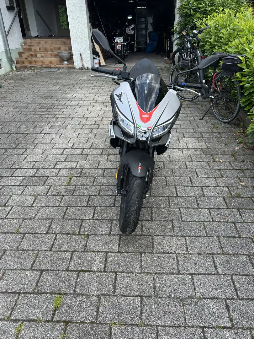 Aprilia Tuono 125 - 2