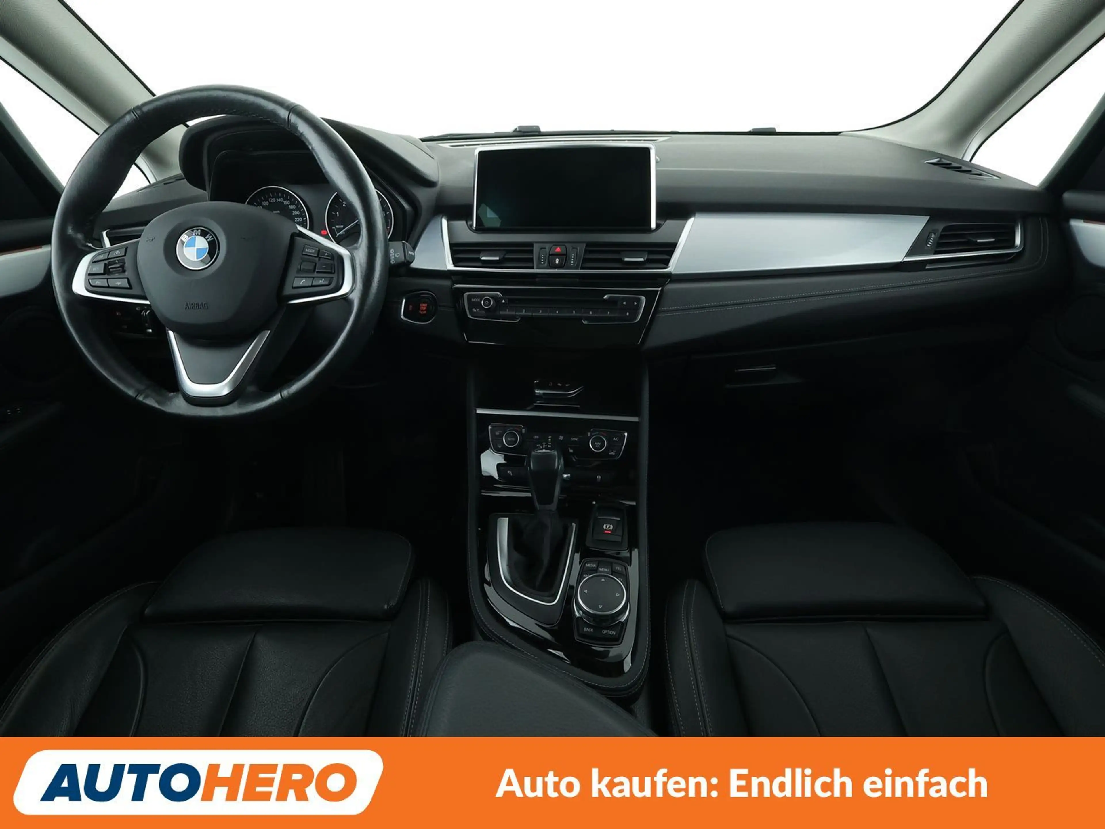 BMW 225 225i Active Tourer xDrive Luxury Line — photo 12