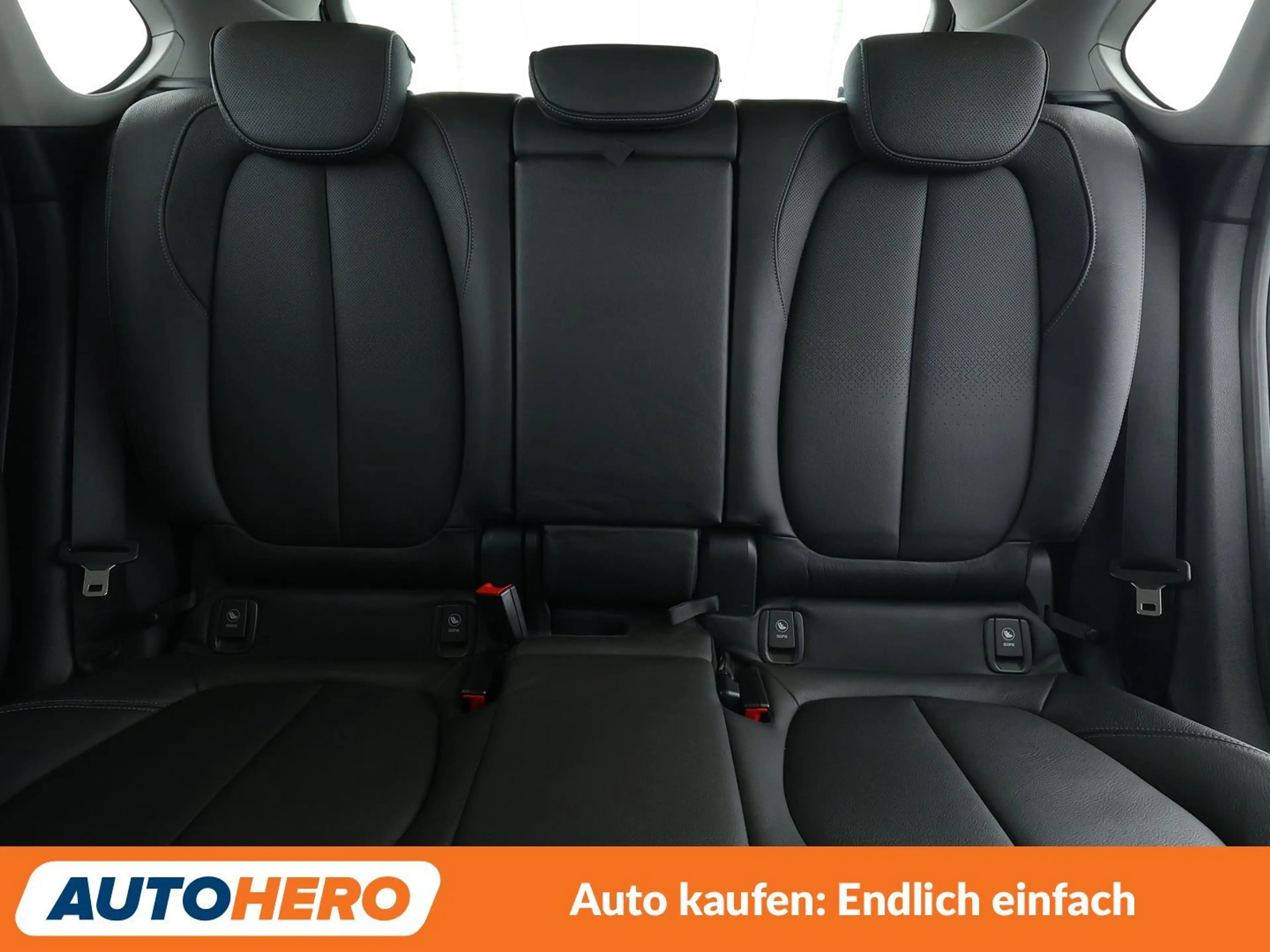 BMW 225 225i Active Tourer xDrive Luxury Line — photo 15