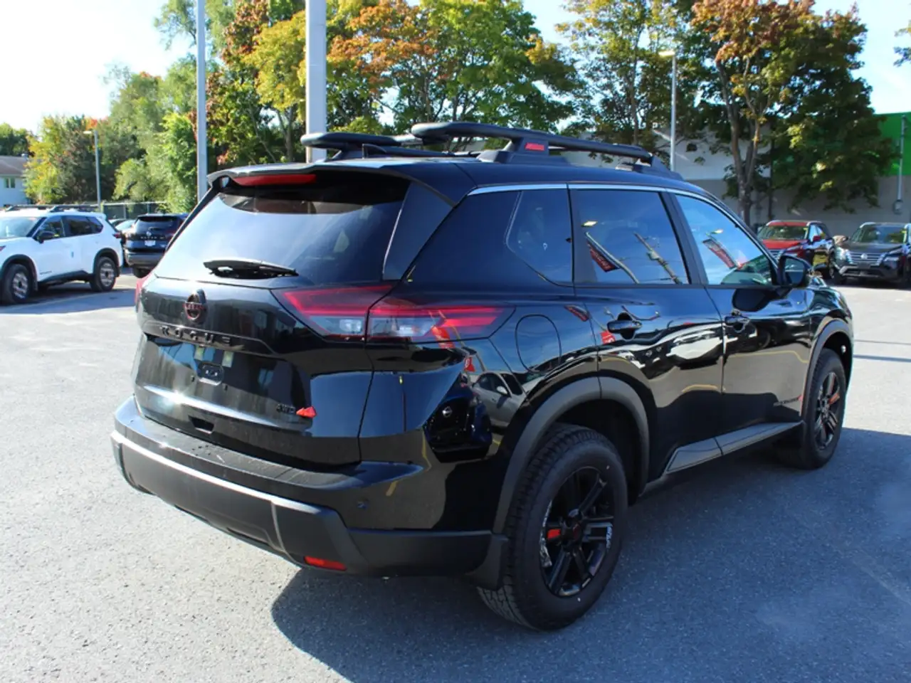 Nissan Rogue снимка Nissan Rogue