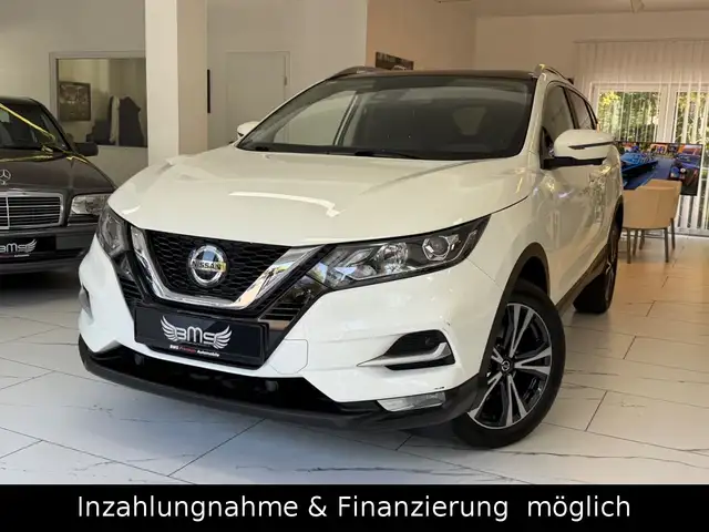 Nissan Qashqai Zama Pano.Kamera