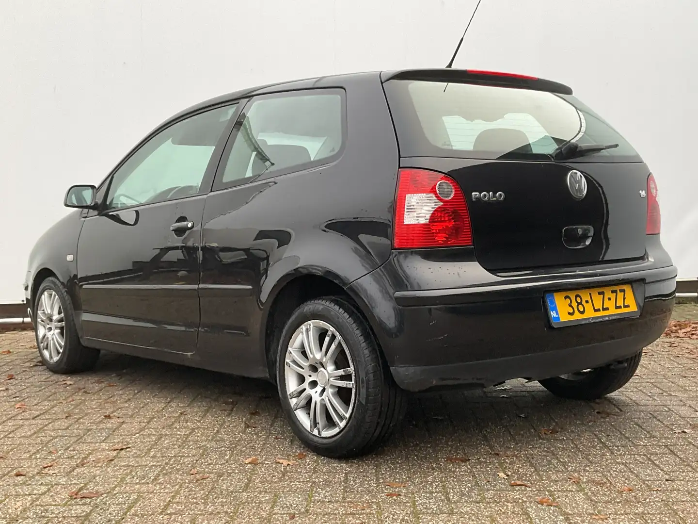 Volkswagen Polo 1.4-16V Automaat Comfortline Clima Elek.Pakket APK Schwarz - 2