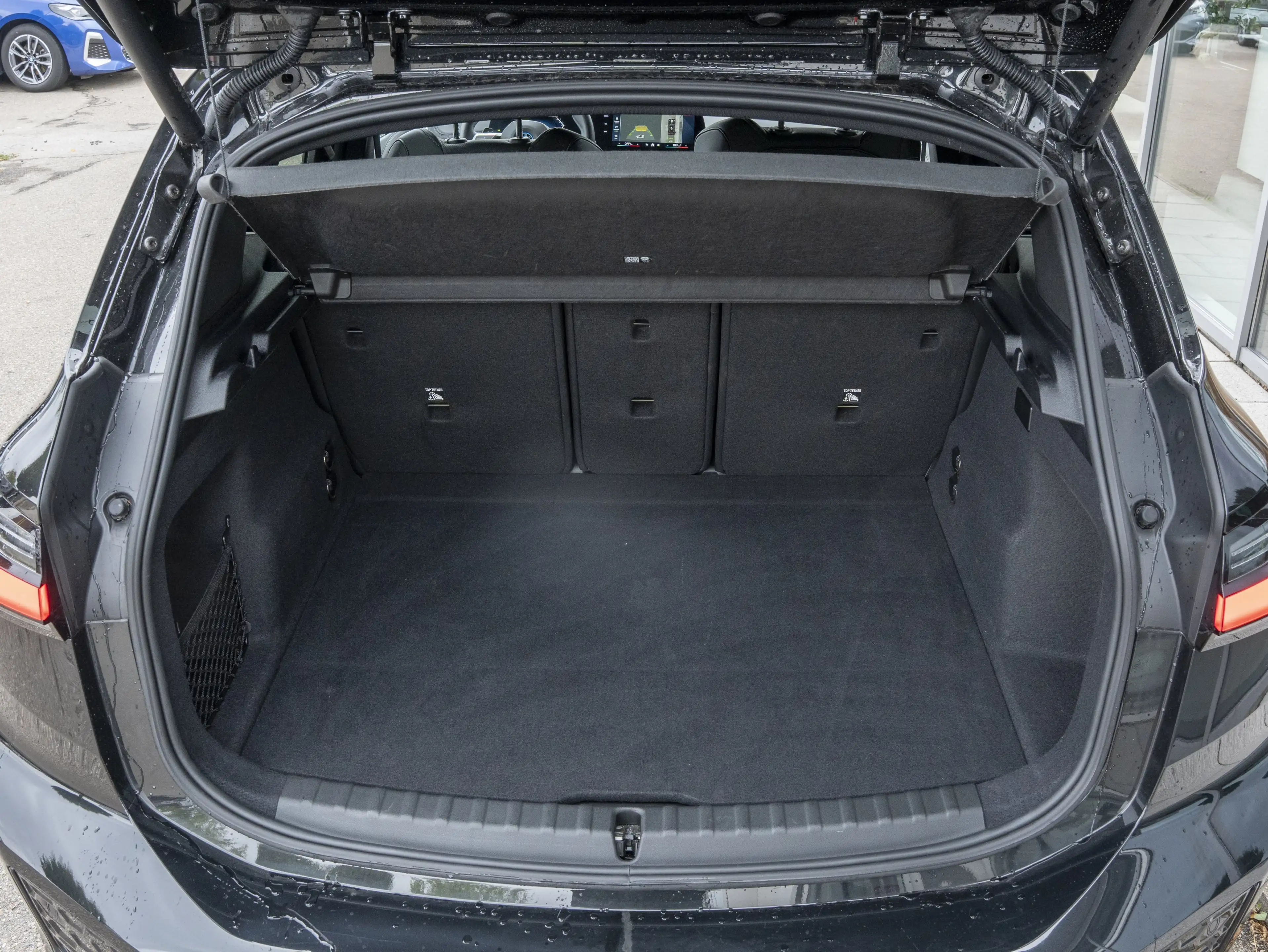 BMW 225 e xDrive Active Tourer M-Sport PANO DA+ 360° HUD — photo 12