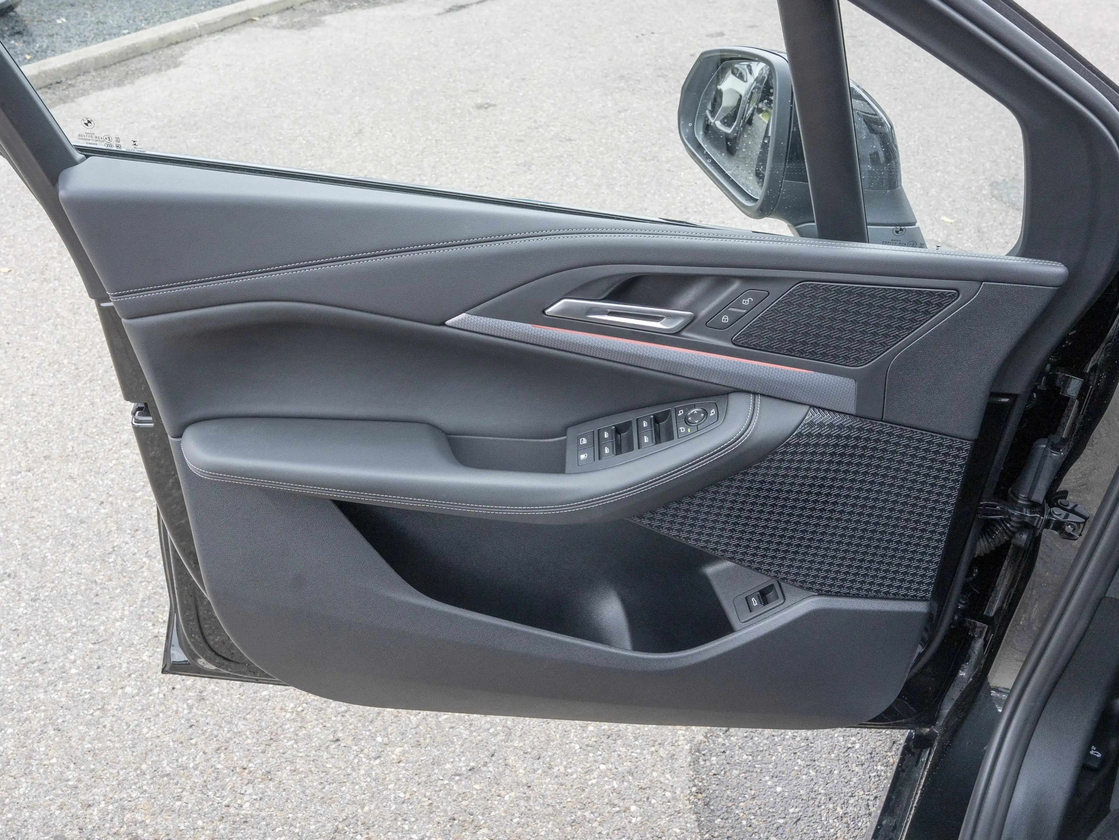 BMW 225 e xDrive Active Tourer M-Sport PANO DA+ 360° HUD — photo 13