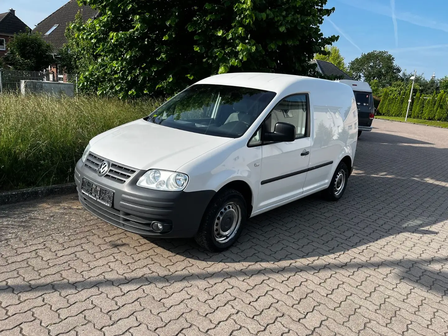 Volkswagen Caddy 2,0  1.Hand 116TKM Tüv Au 6/2027 Weiß - 1