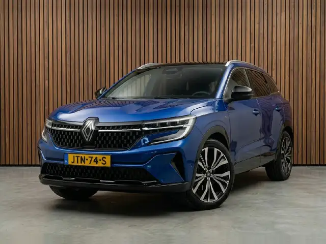 2025 Renault Austral in Blue for sale