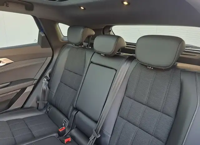 Renault Austral view 13
