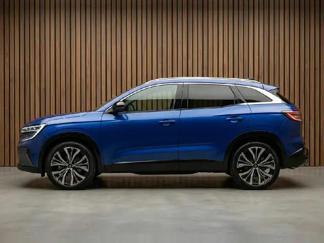 Renault Austral view 8