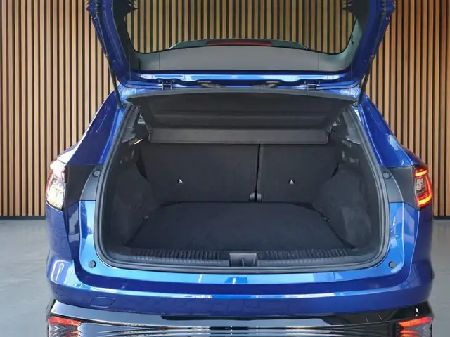 Renault Austral view 10