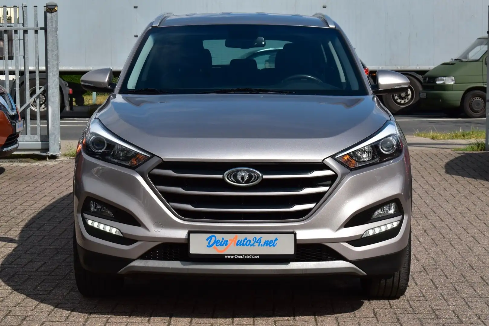 Hyundai TUCSON blue Advantage 1.6 GDI Leder|Navi|Kamera Beige - 2