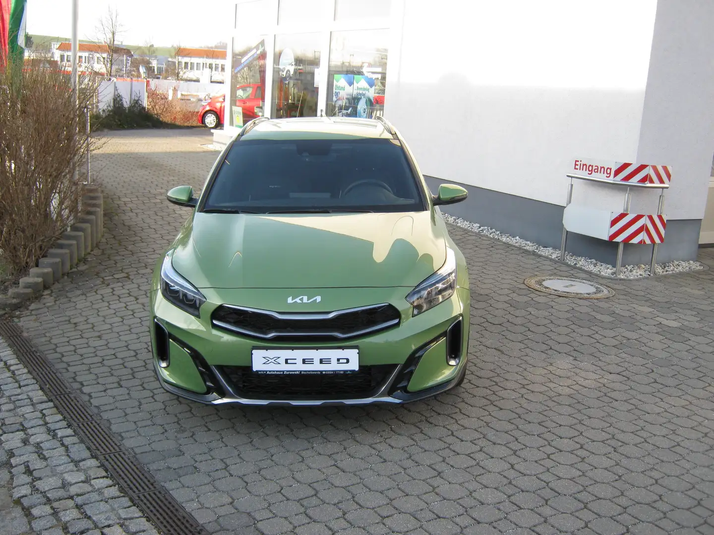 Kia XCeed 1.5 T DCT  Exlusive      (EU-Fahrzeug) Grün - 2