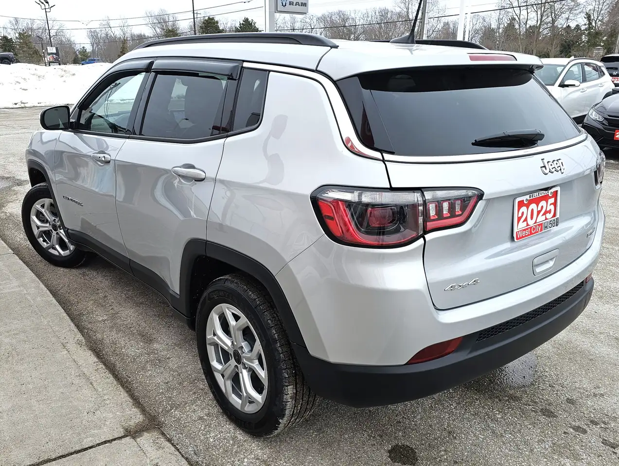 Jeep Compass снимка Jeep Compass